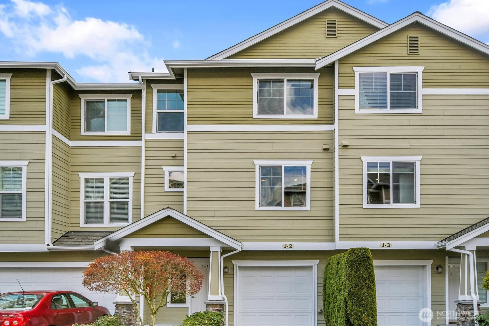 15 164th Street SW, Bothell, WA 98012