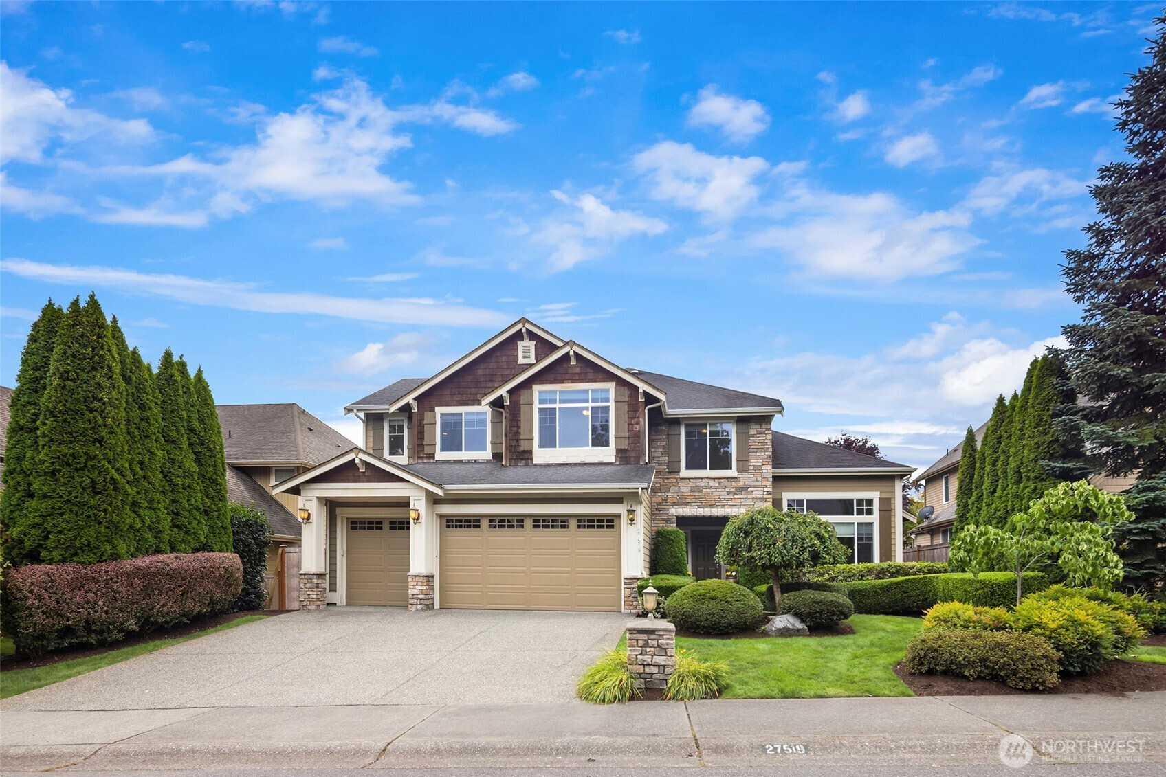 27519 SE 28th Place, Sammamish, WA 98075