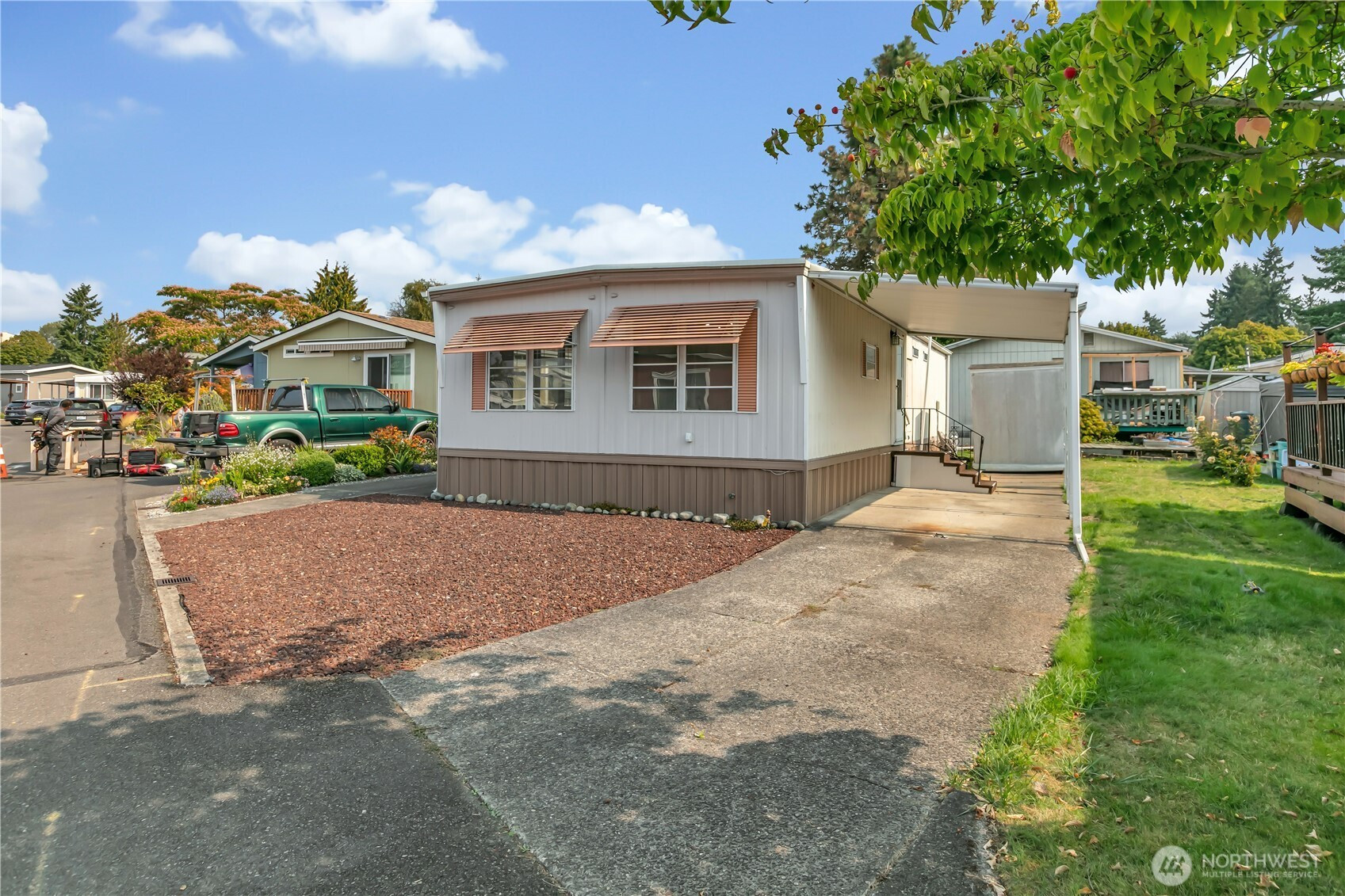 18316 34th Avenue S, SeaTac, WA 98188