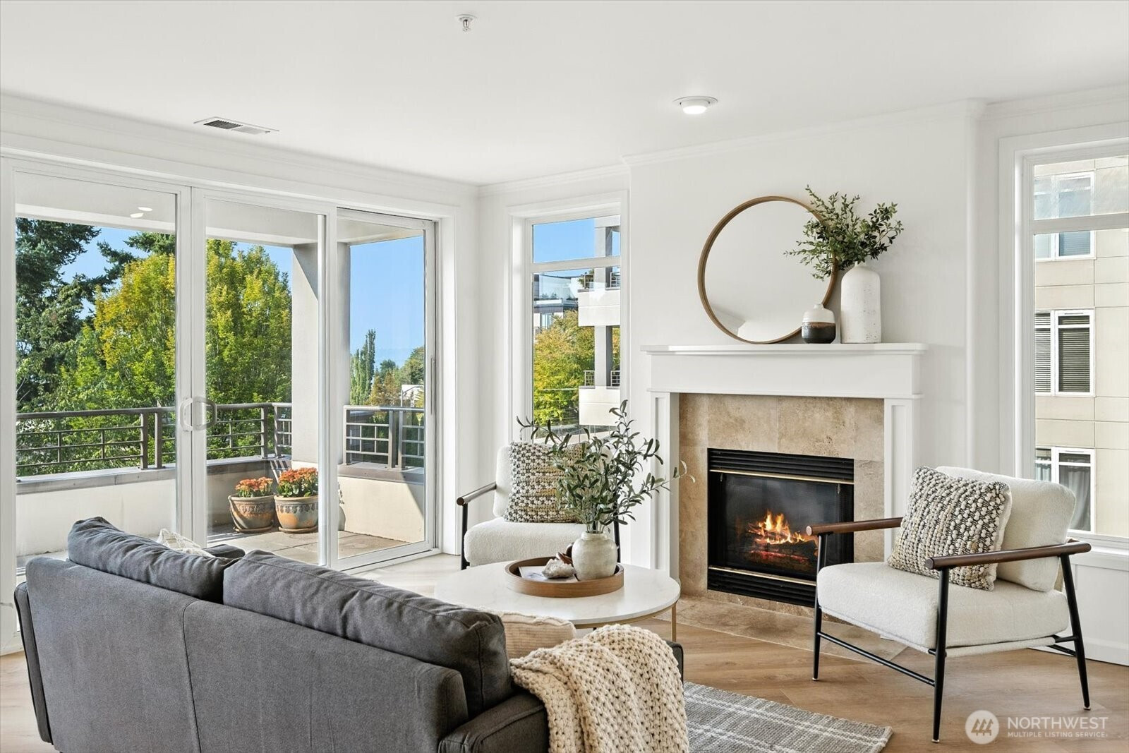 225 4th Ave., Kirkland, WA 98033