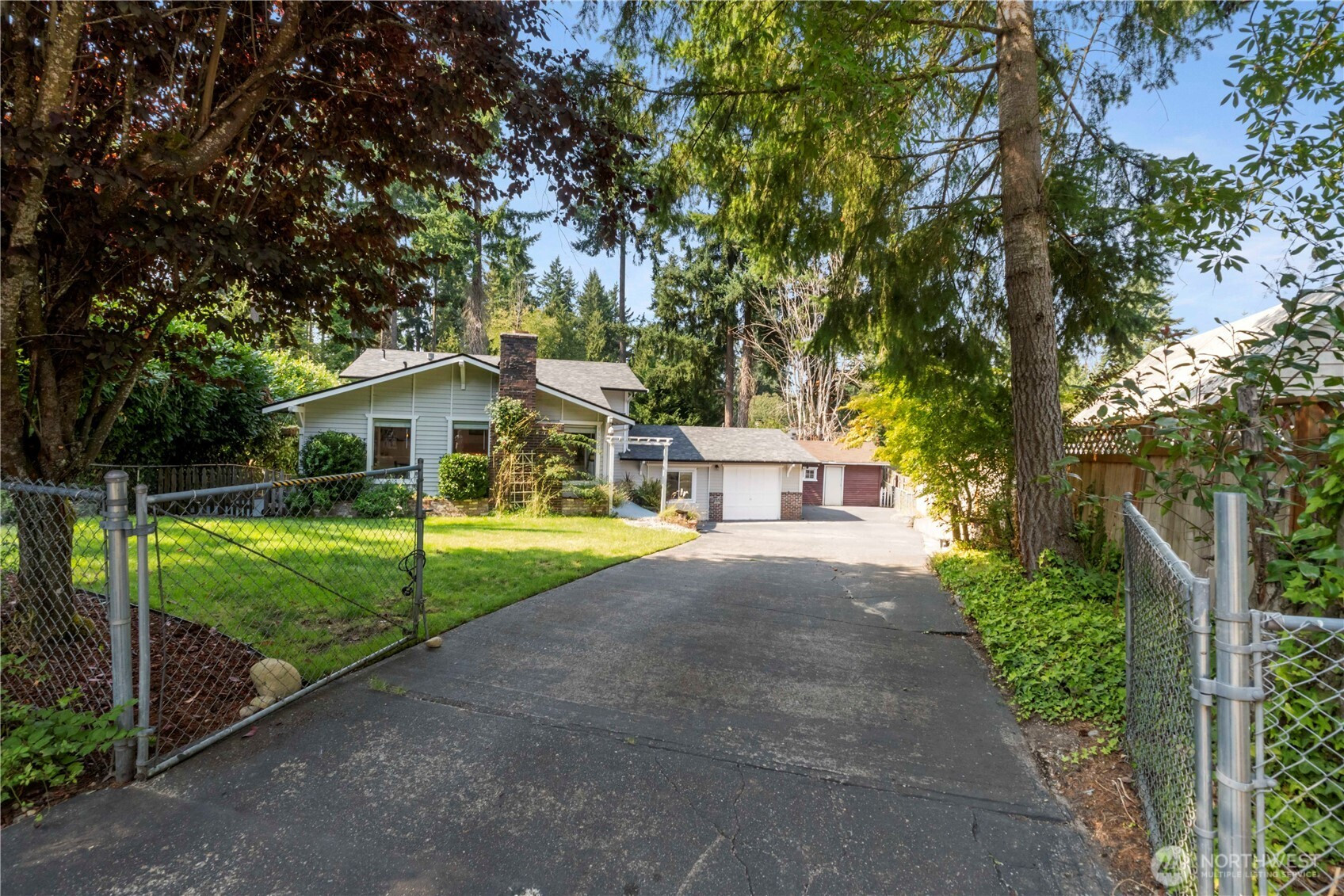 18005 47th Street East, Lake Tapps, WA 98391
