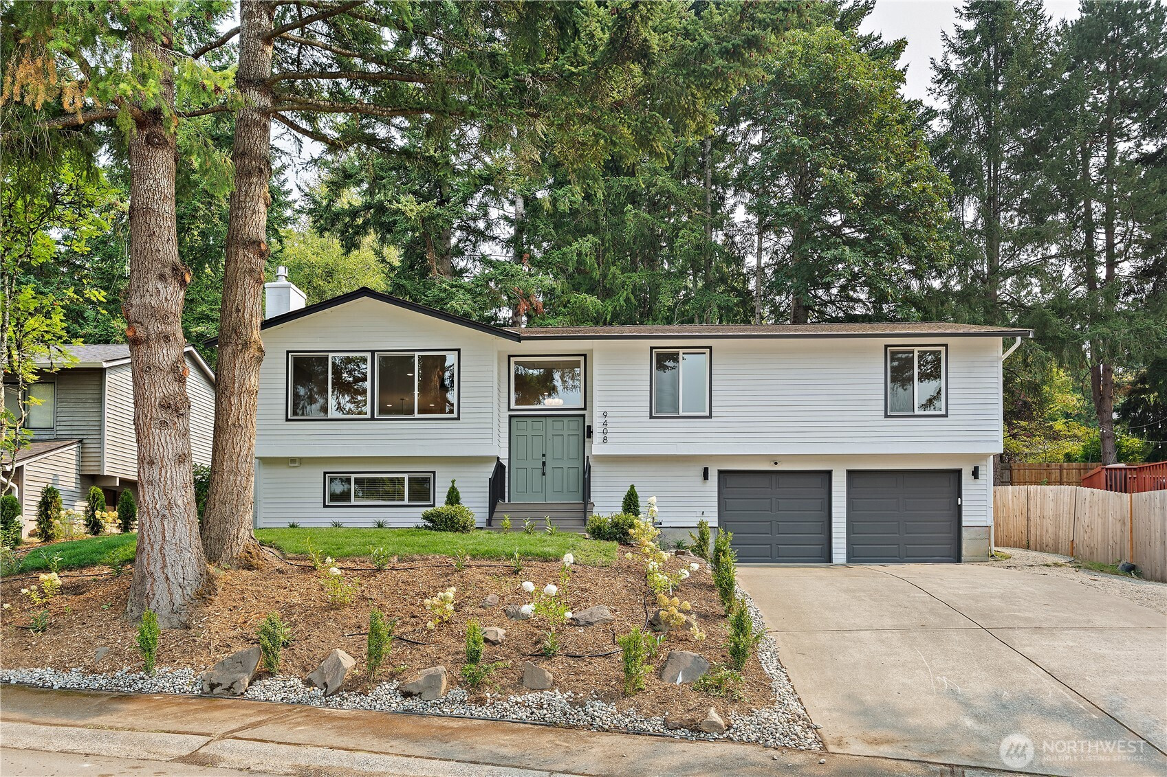 9408 NE 168th Place, Redmond, WA 98052