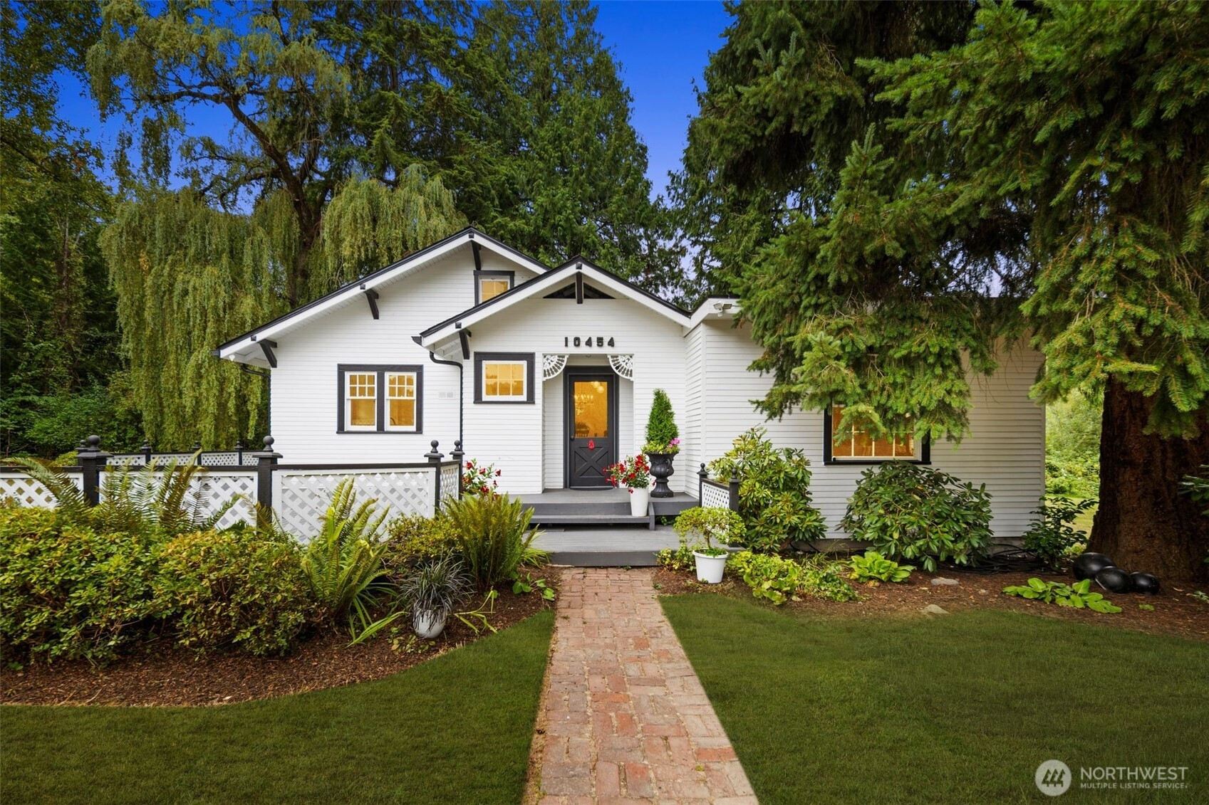 10454 Forbes Creek Drive, Kirkland, WA 98033