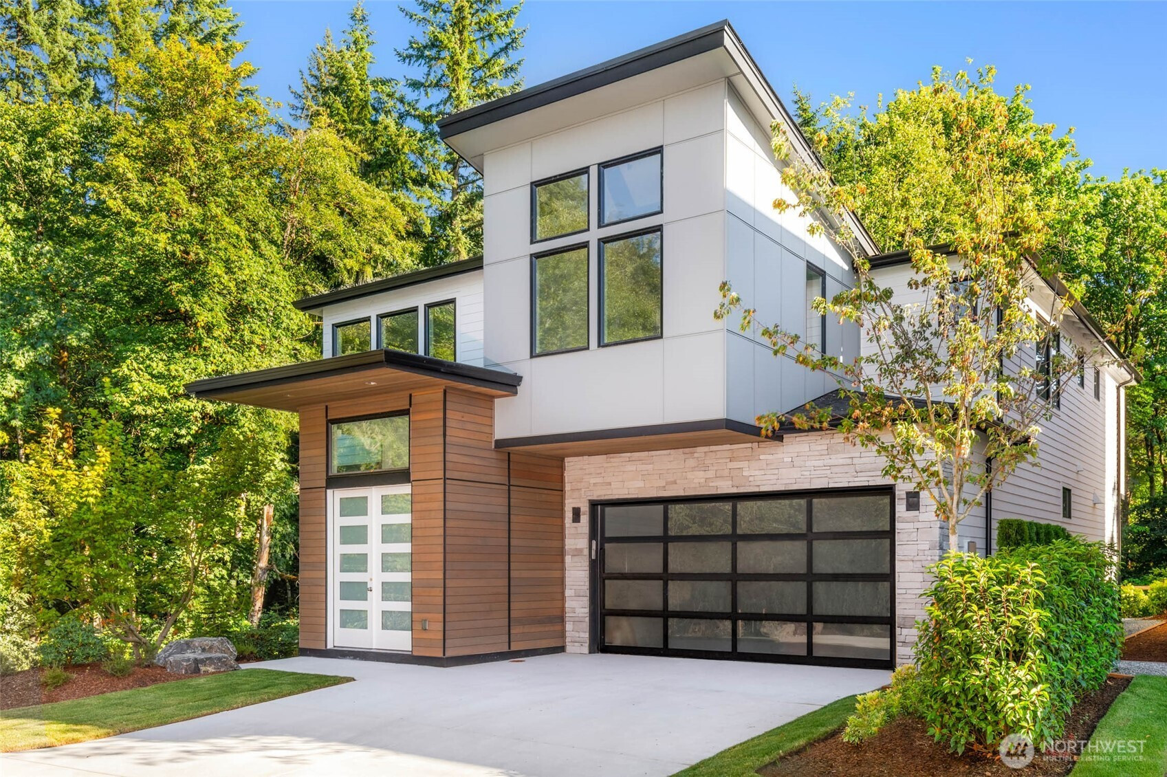 21033 SE 80th Street, Issaquah, WA 98027