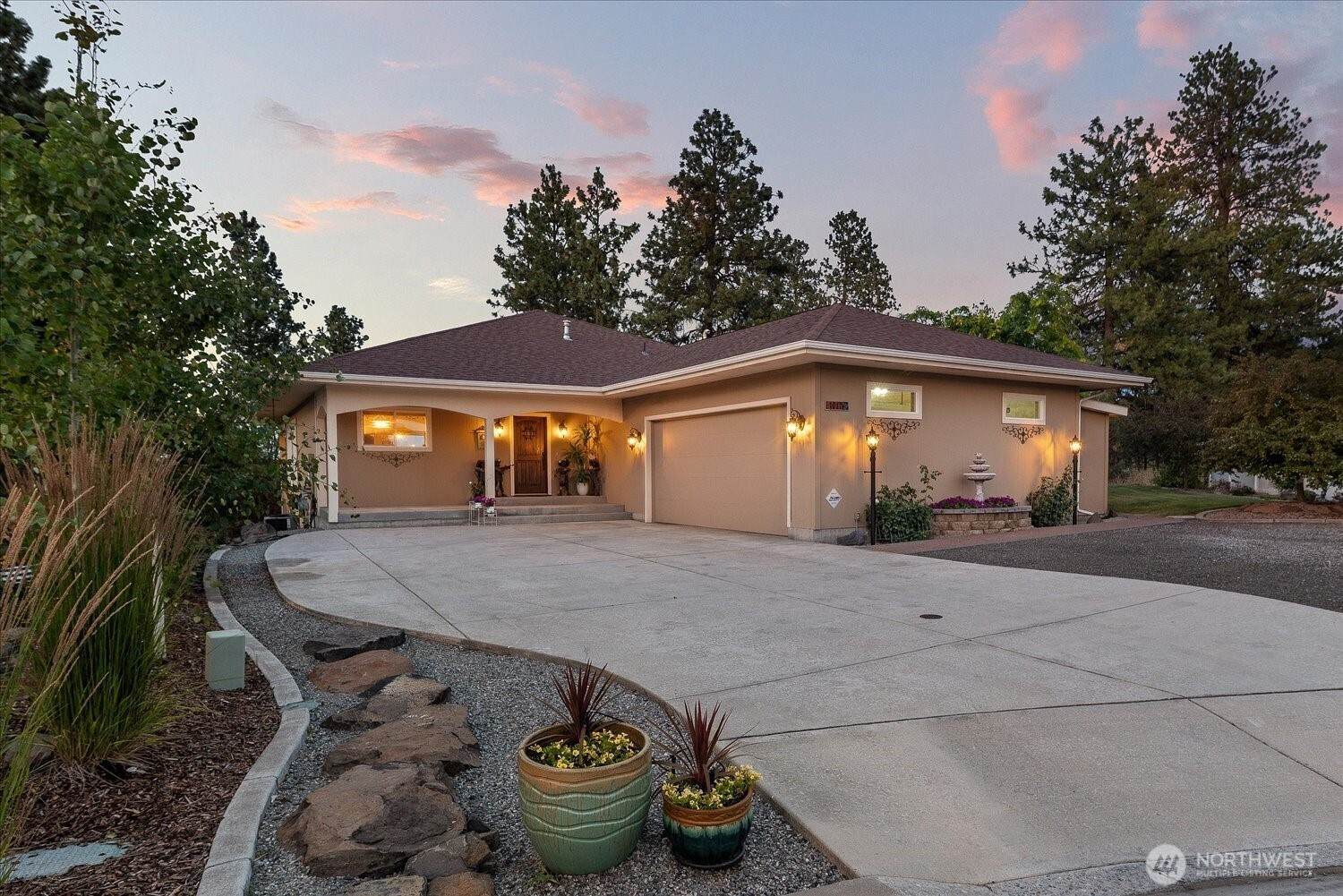 1017 S Vandals Court, Spokane, WA 99224