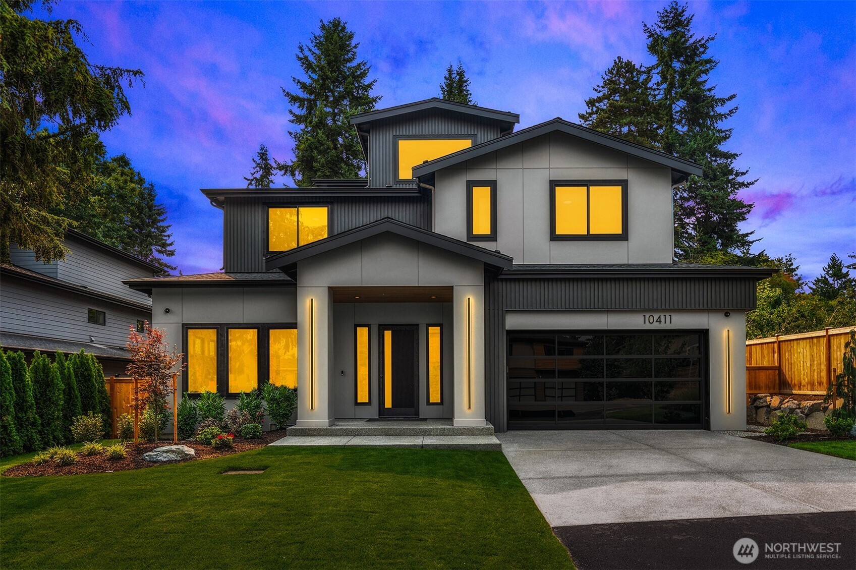 10411 NE 28th Place, Bellevue, WA 98004