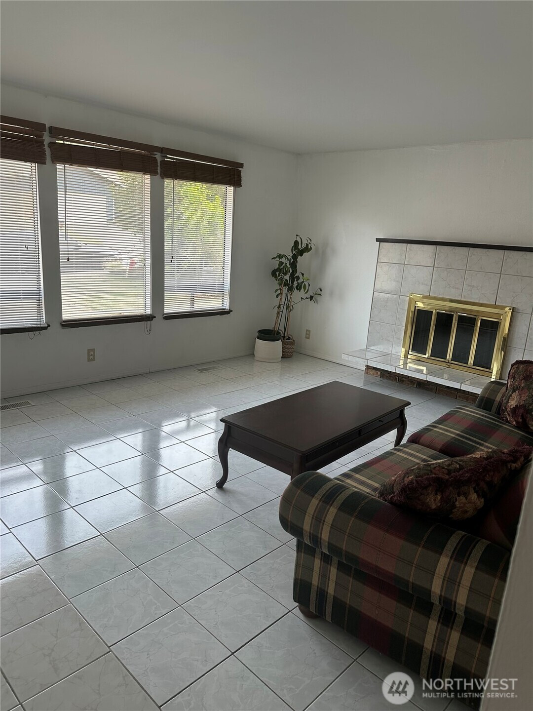 802 39th Place, Bellingham, WA 98229