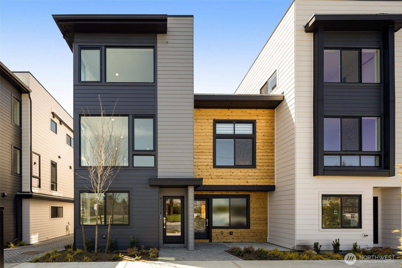 9219 A 14th Avenue NW, Seattle, WA 98117