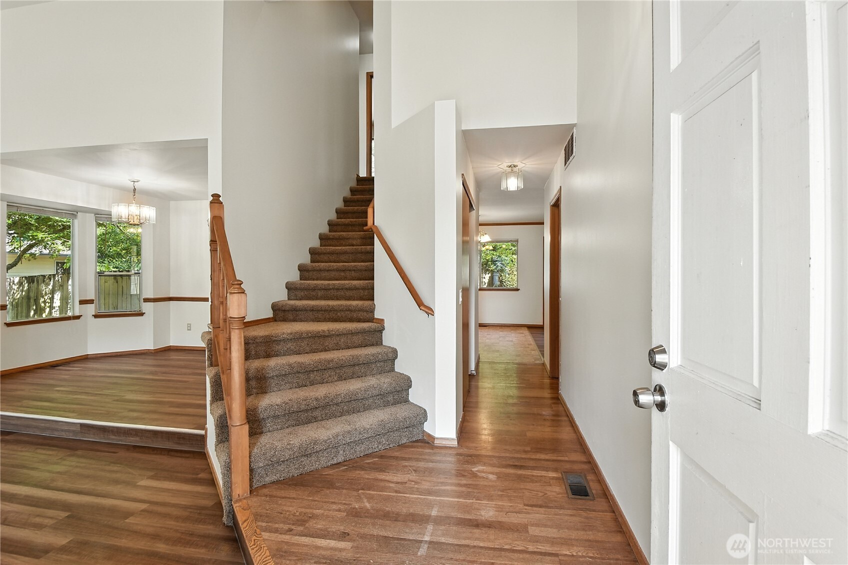 13014 NE 101st Place, Kirkland, WA 98033