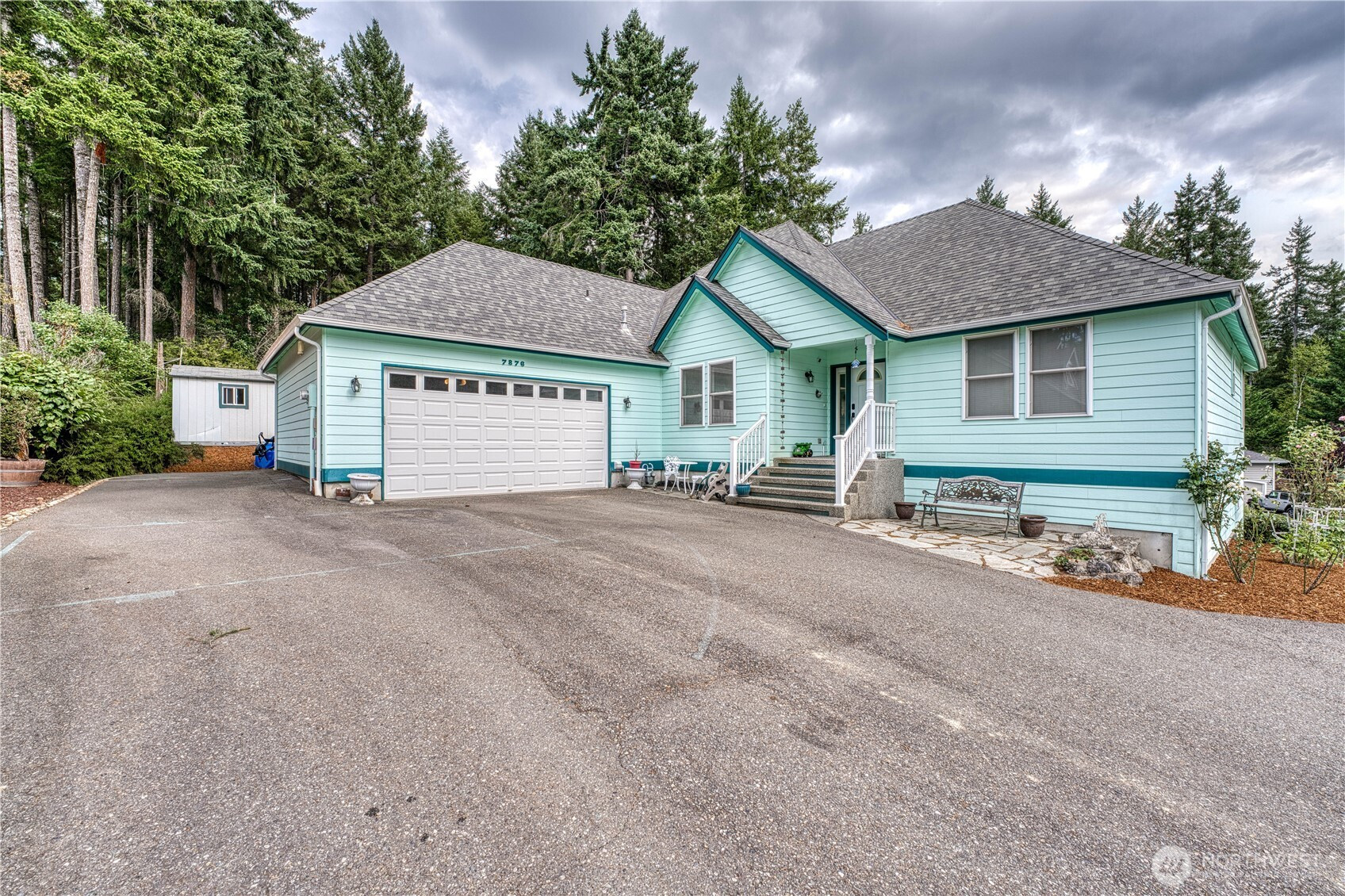 7876 Crystal Manor Lane NW, Silverdale, WA 98383