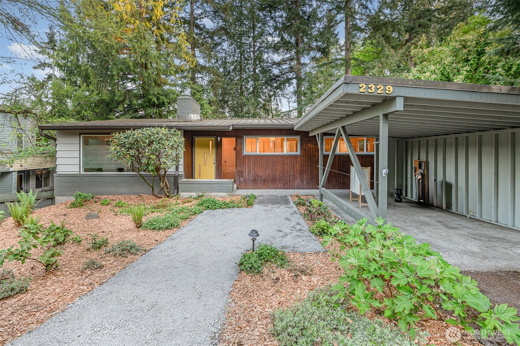 2329 NE 103rd Street, Seattle, WA 98125