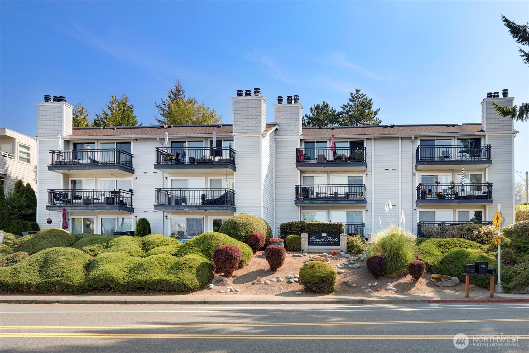 10110 NE 60th Street, Kirkland, WA 98033