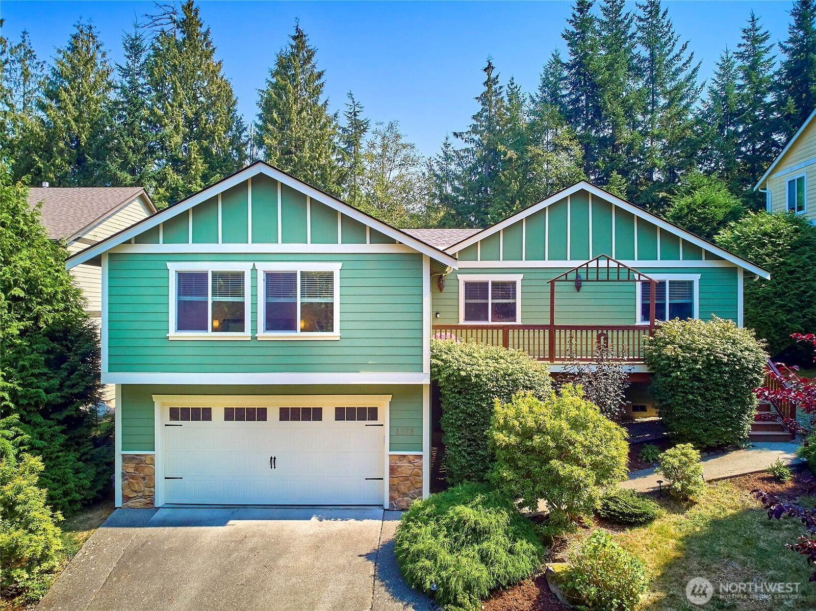 1328 Parkstone Lane, Bellingham, WA 98229