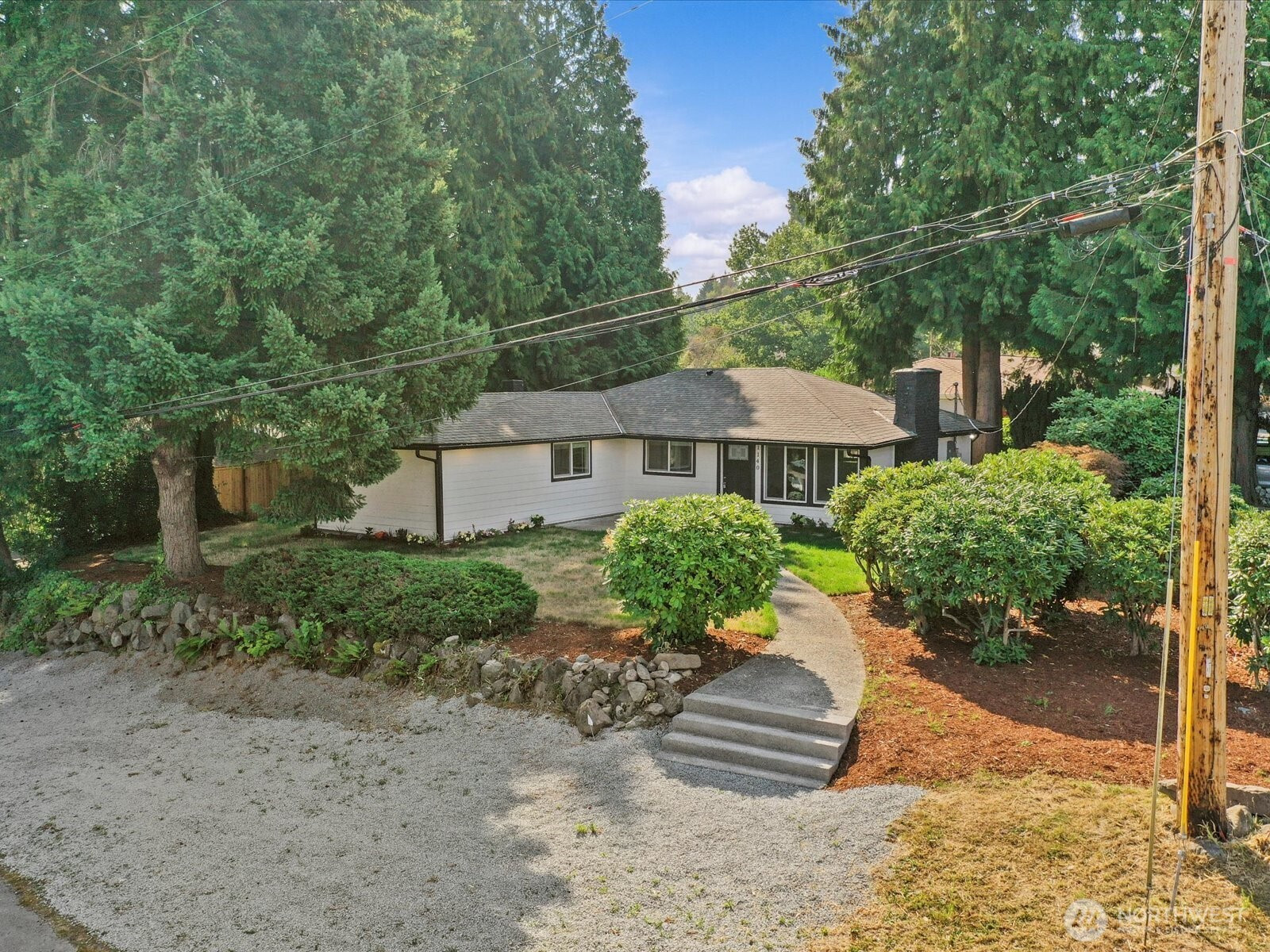 1140 E Seattle Street, Kent, WA 98030