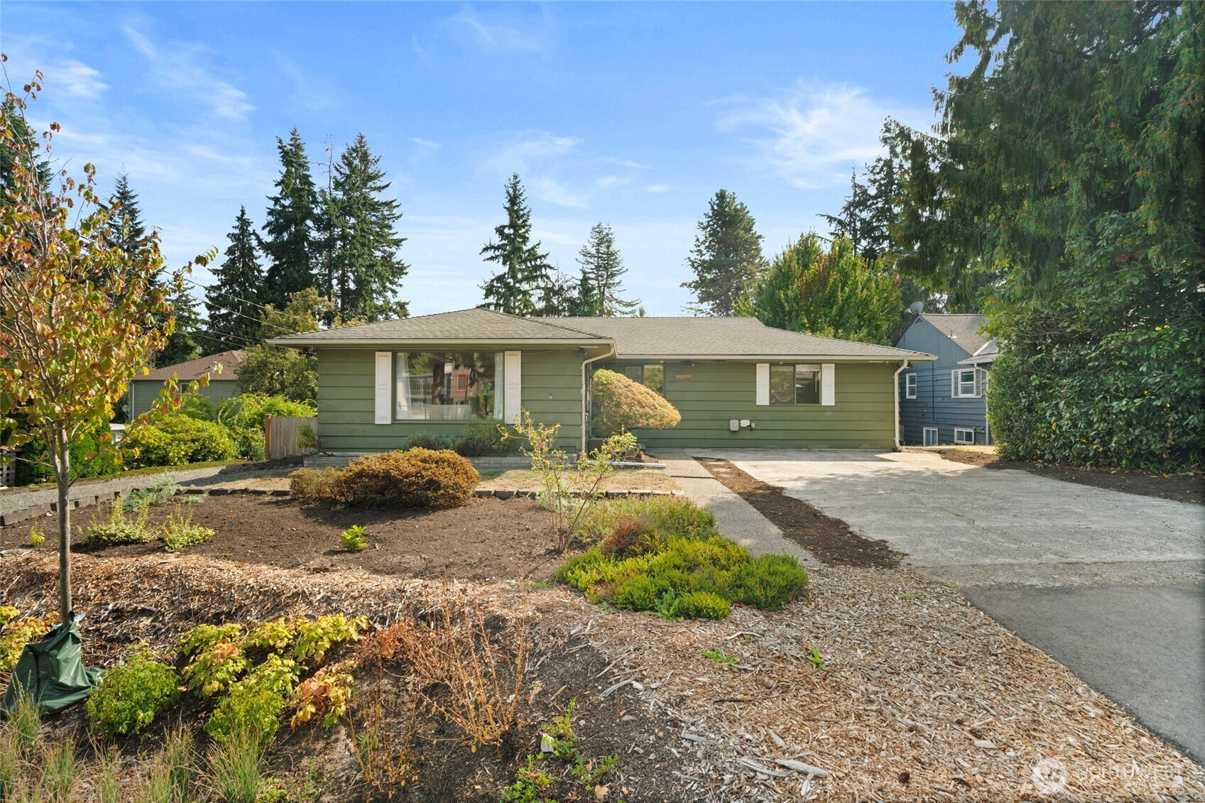 2327 117th Street, Seattle, WA 98133