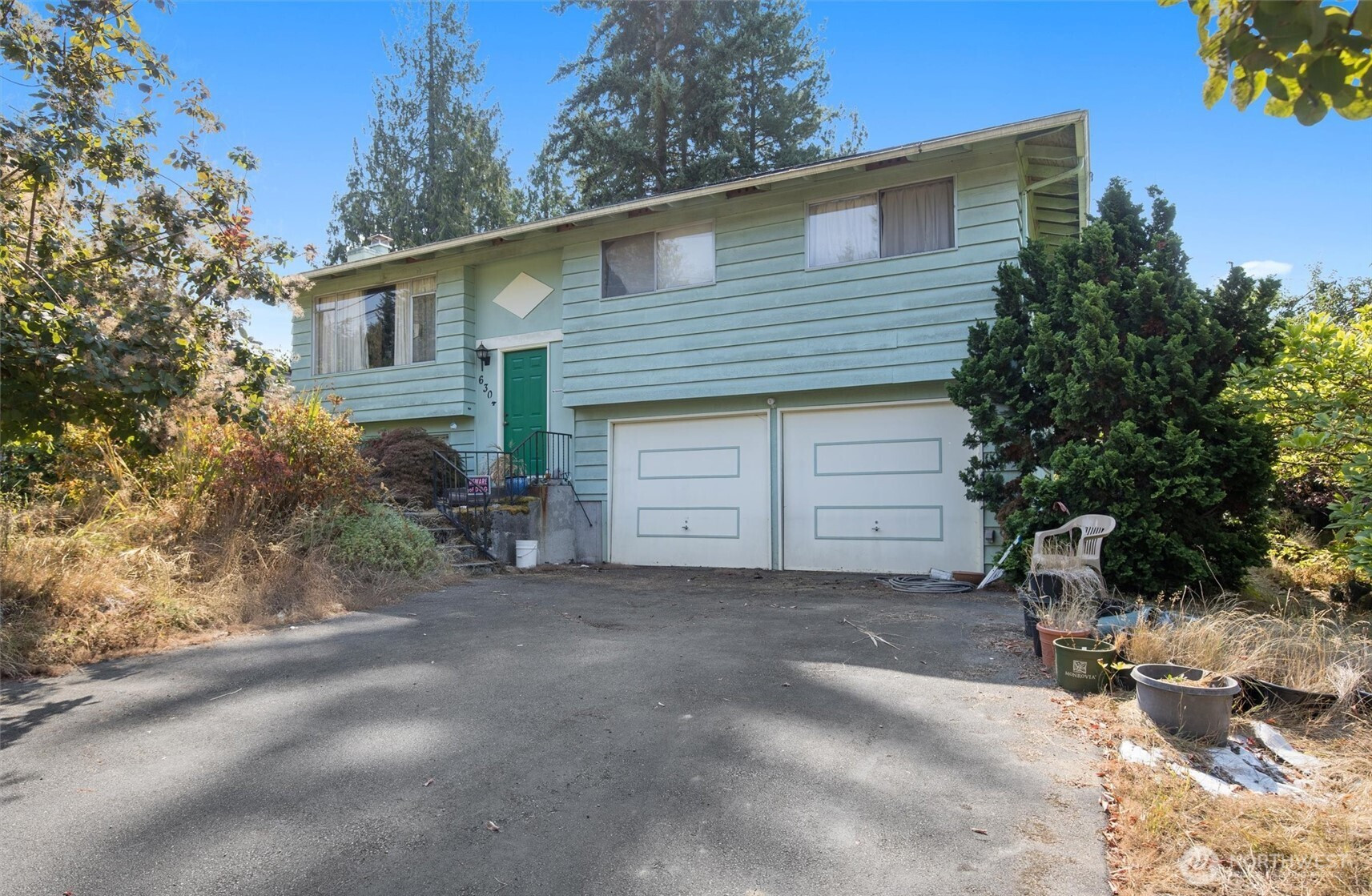 6304 165th Place SW, Lynnwood, WA 98037