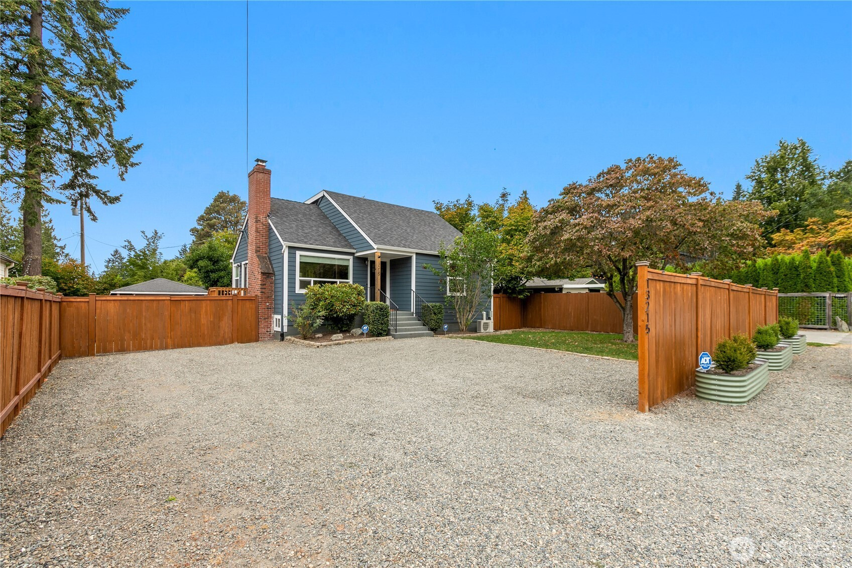 13215 3rd Avenue NW, Seattle, WA 98177