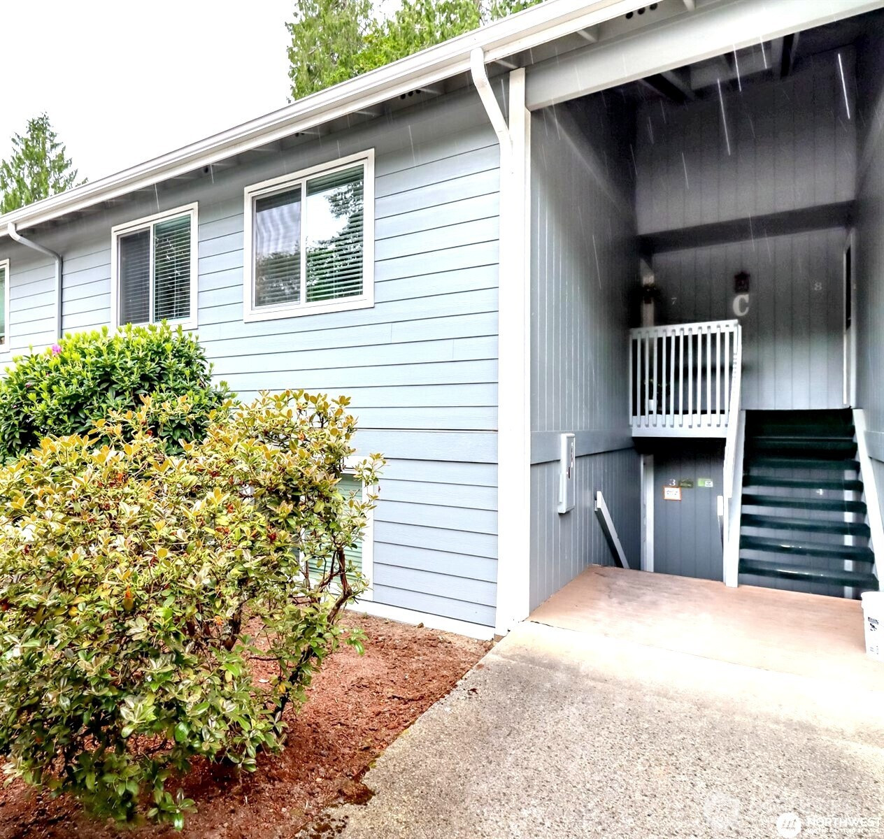 2949 Mile Hill Drive SE, Port Orchard, WA 98366