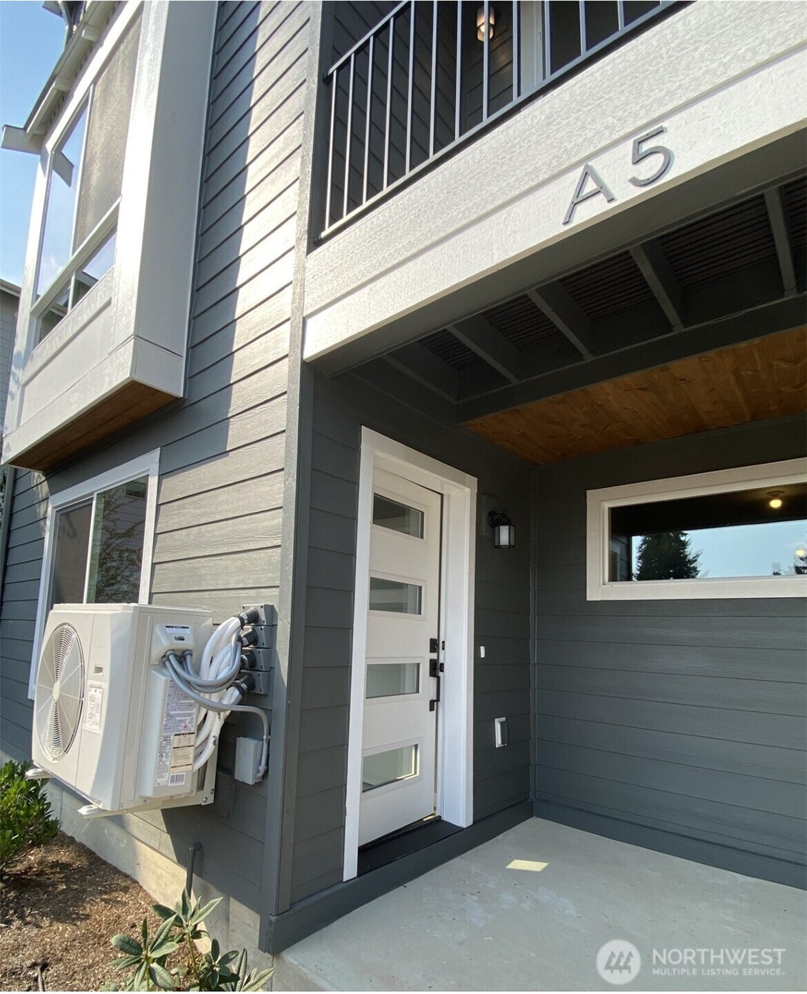 22226 76th Avenue W, Edmonds, WA 98026