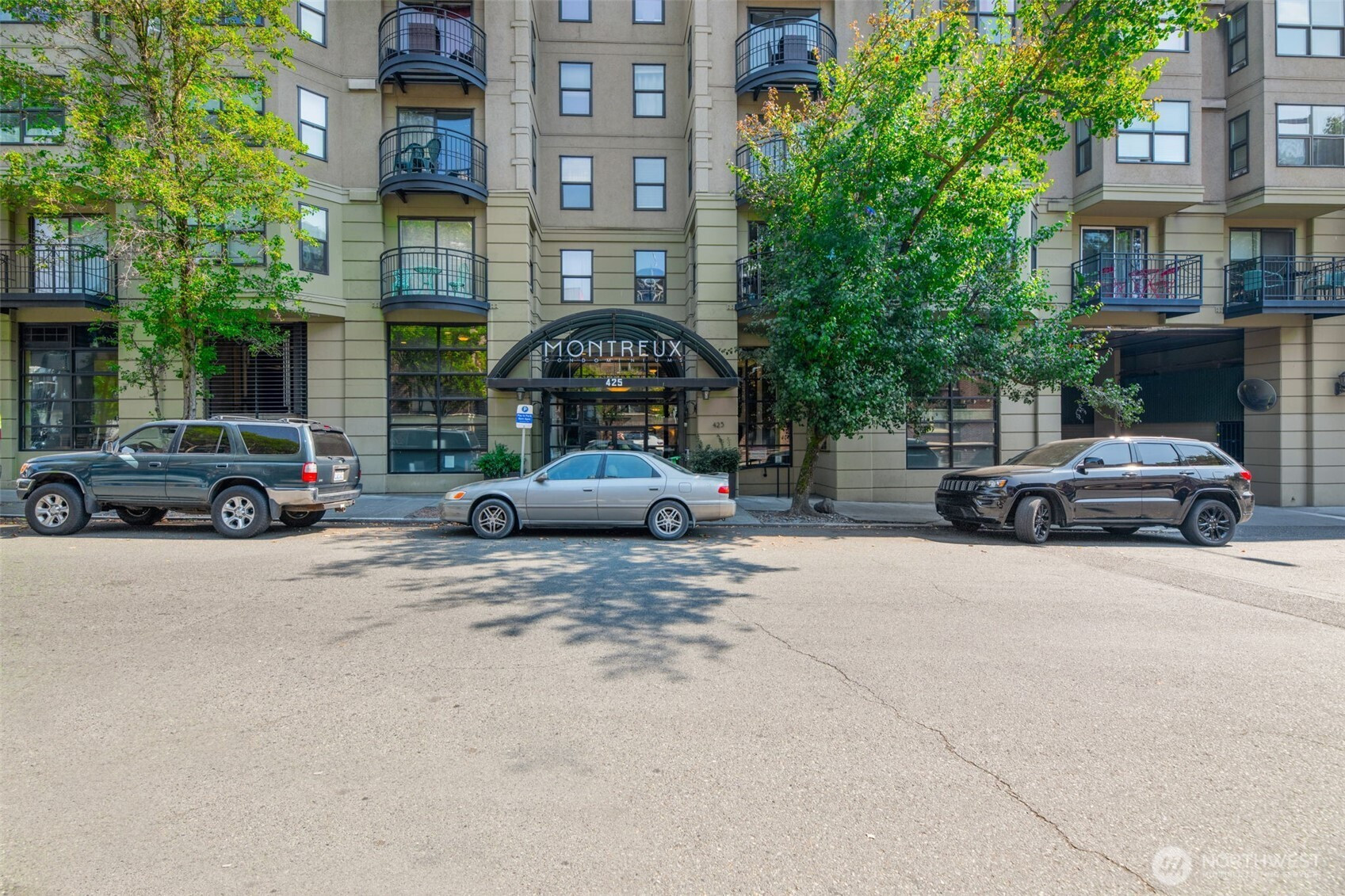 425 Vine Street, Seattle, WA 98121