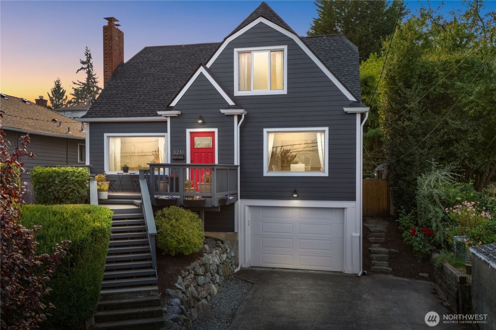 3211 37th Avenue SW, Seattle, WA 98126
