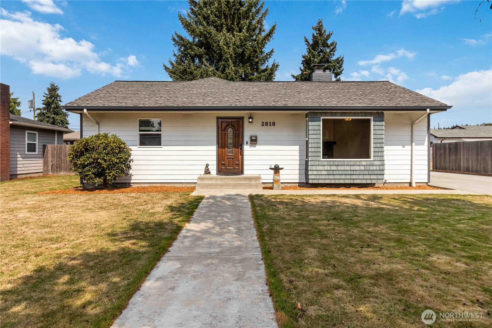 2818 Maple Street, Longview, WA 98632