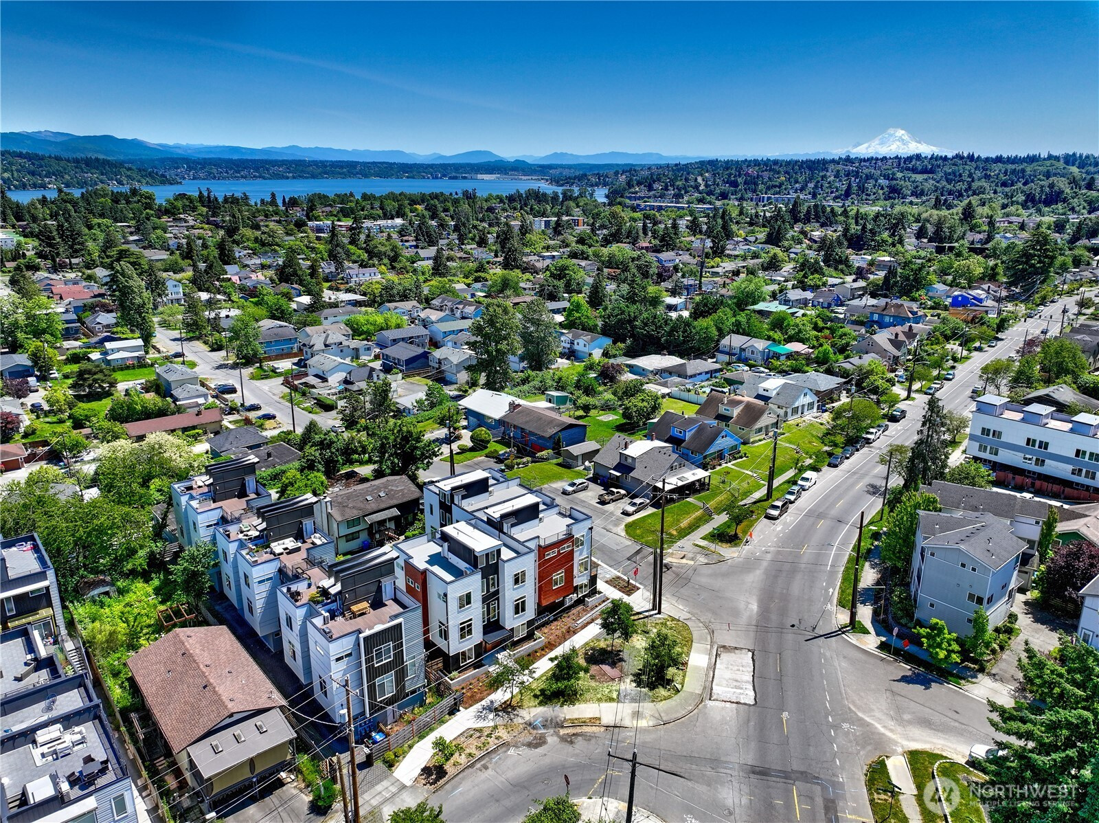 4302 S Holden Street, Seattle, WA 98118