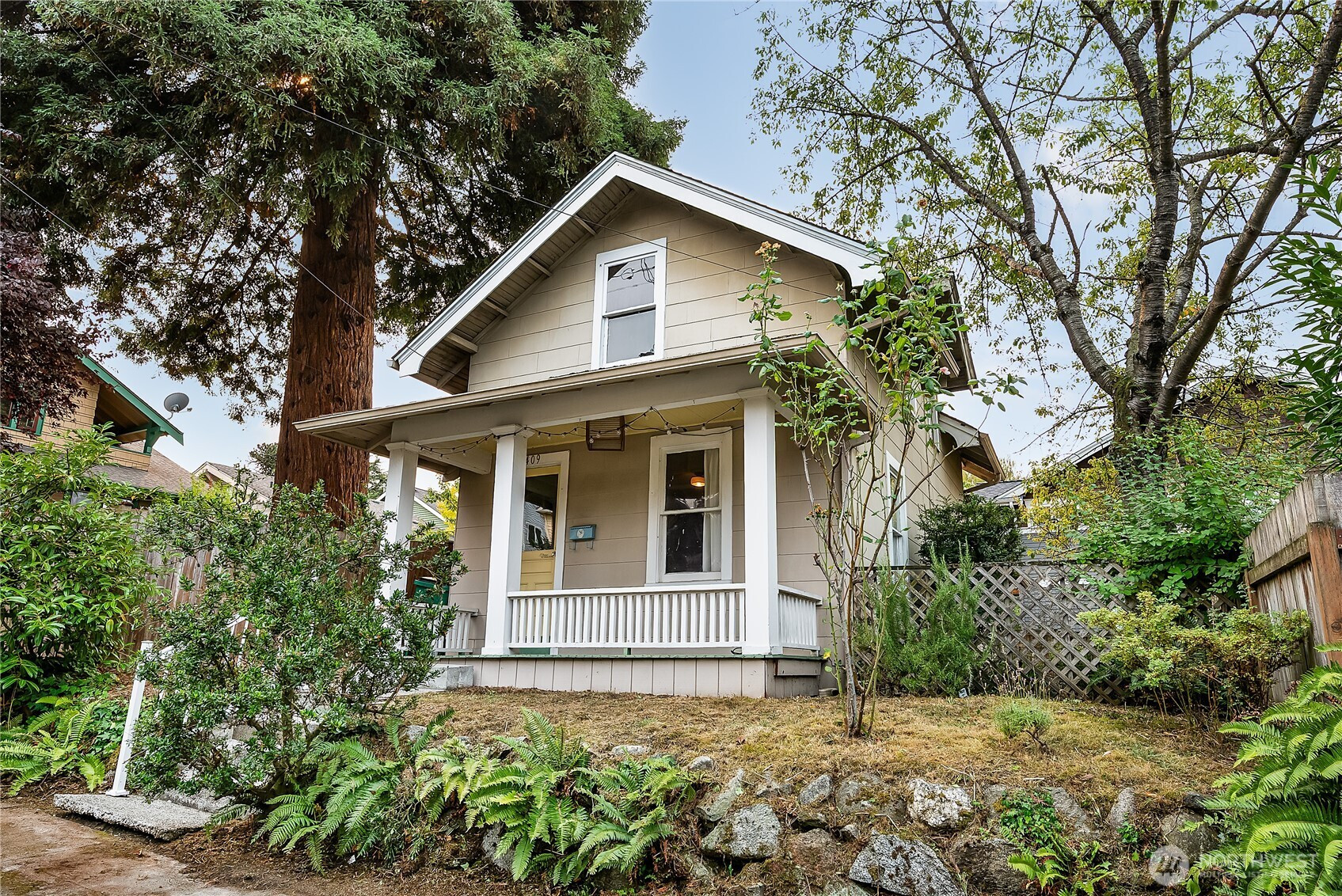 1409 N 39th Street, Seattle, WA 98103