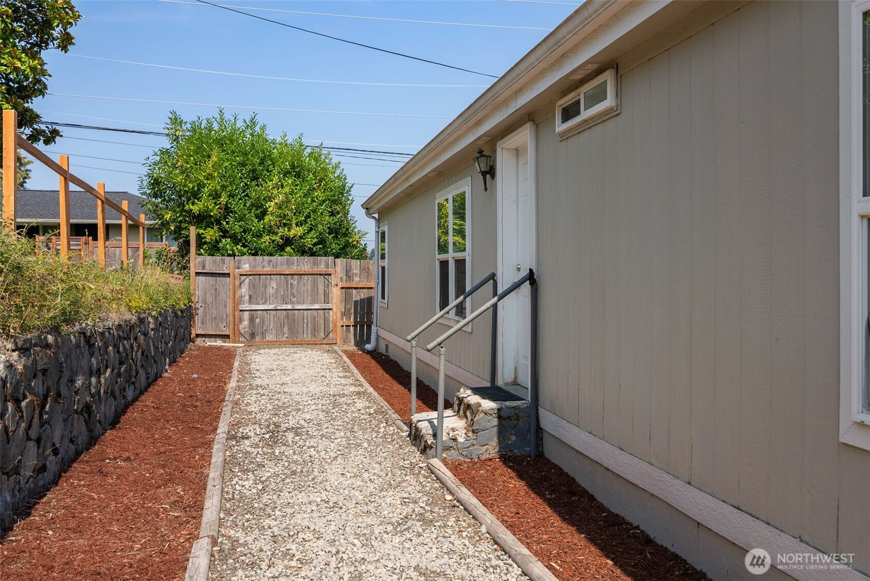 3807 6th Street, Bremerton, WA 98312
