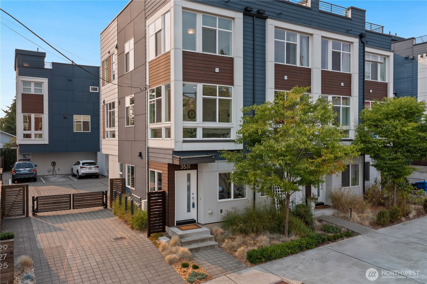 3531 Wallingford Avenue N, Seattle, WA 98103
