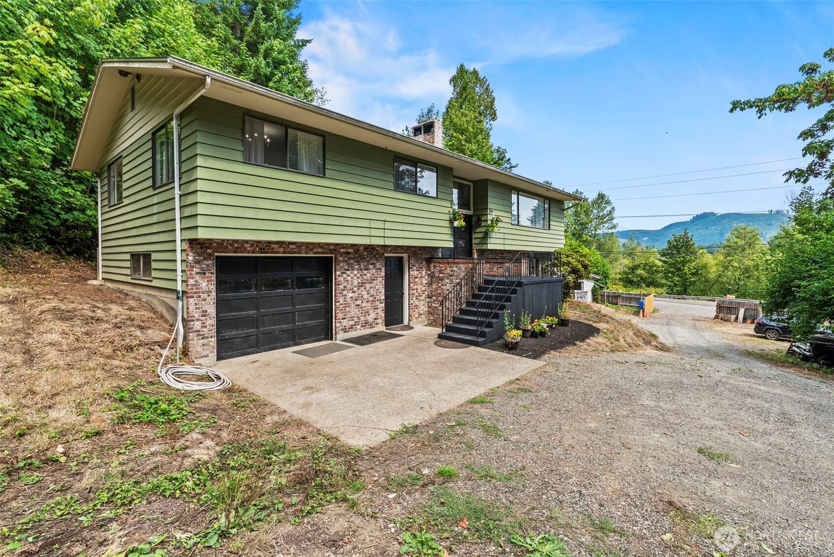 2601 Westside Highway, Castle Rock, WA 98611