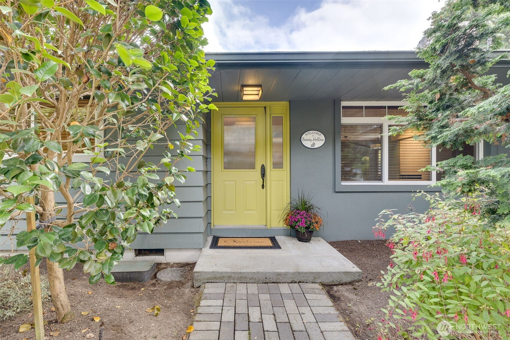 9203 Baring Way, Everett, WA 98208