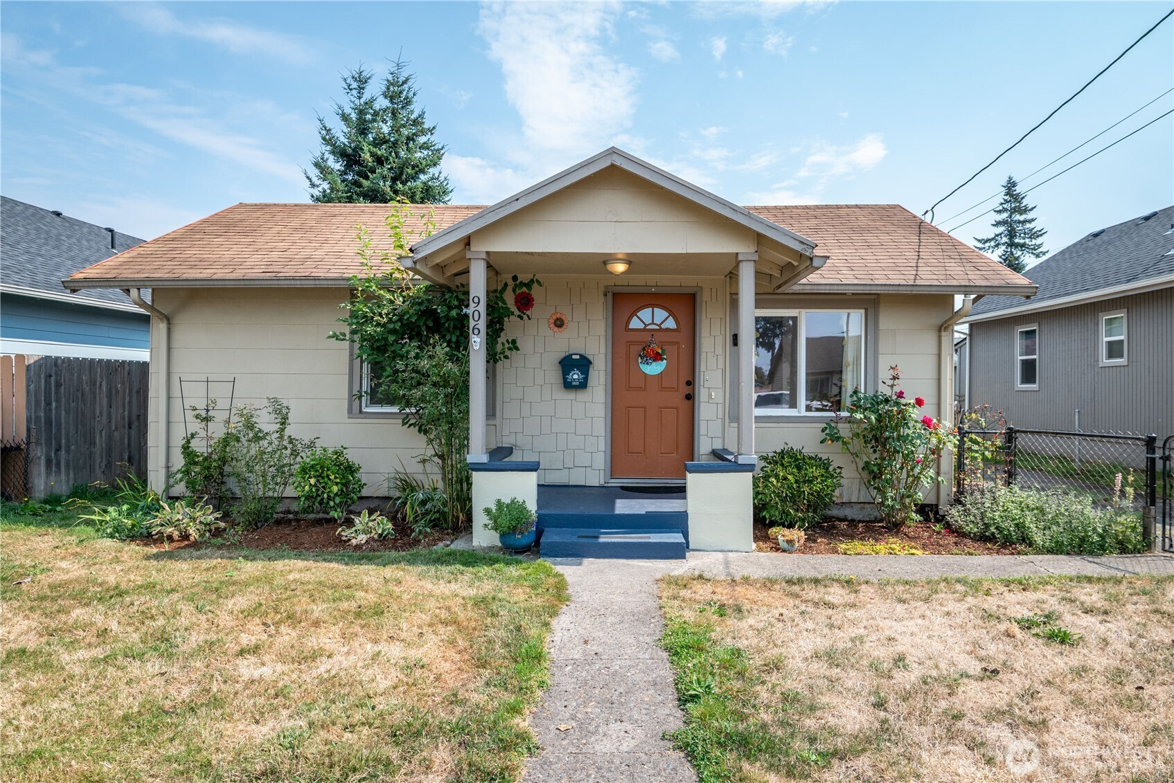 906 S 6th Avenue, Kelso, WA 98626