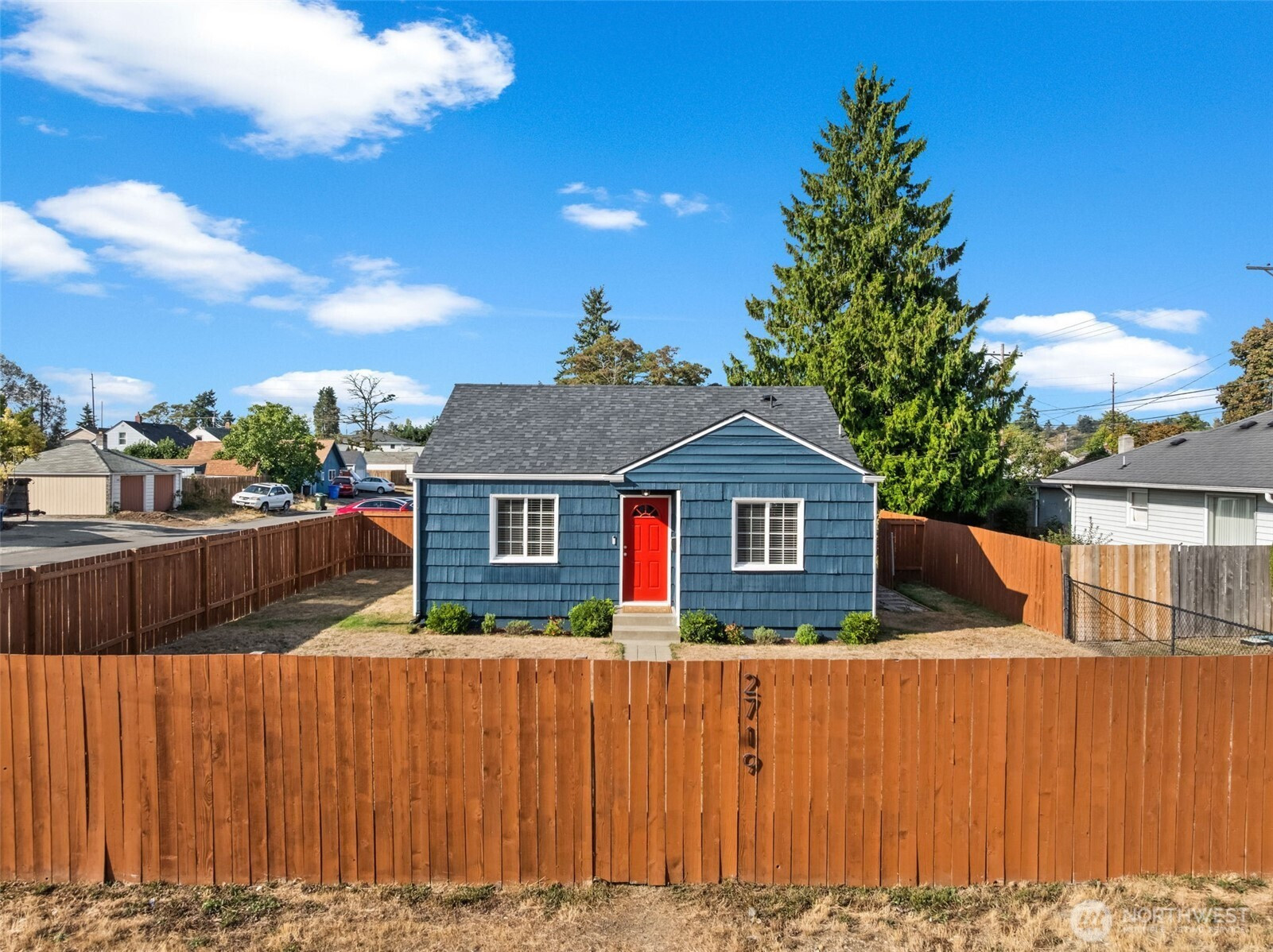 2719 S 70th Street, Tacoma, WA 98409