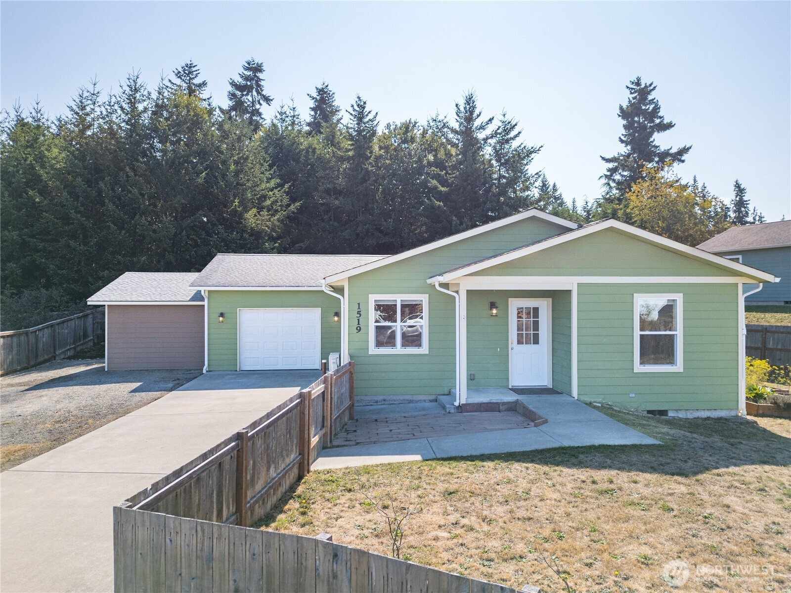 1519 Pendley Ct., Port Angeles, WA 98363