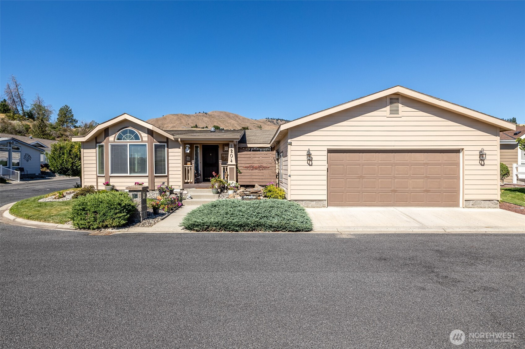 1204 Gilcrest Street, Wenatchee, WA 98801