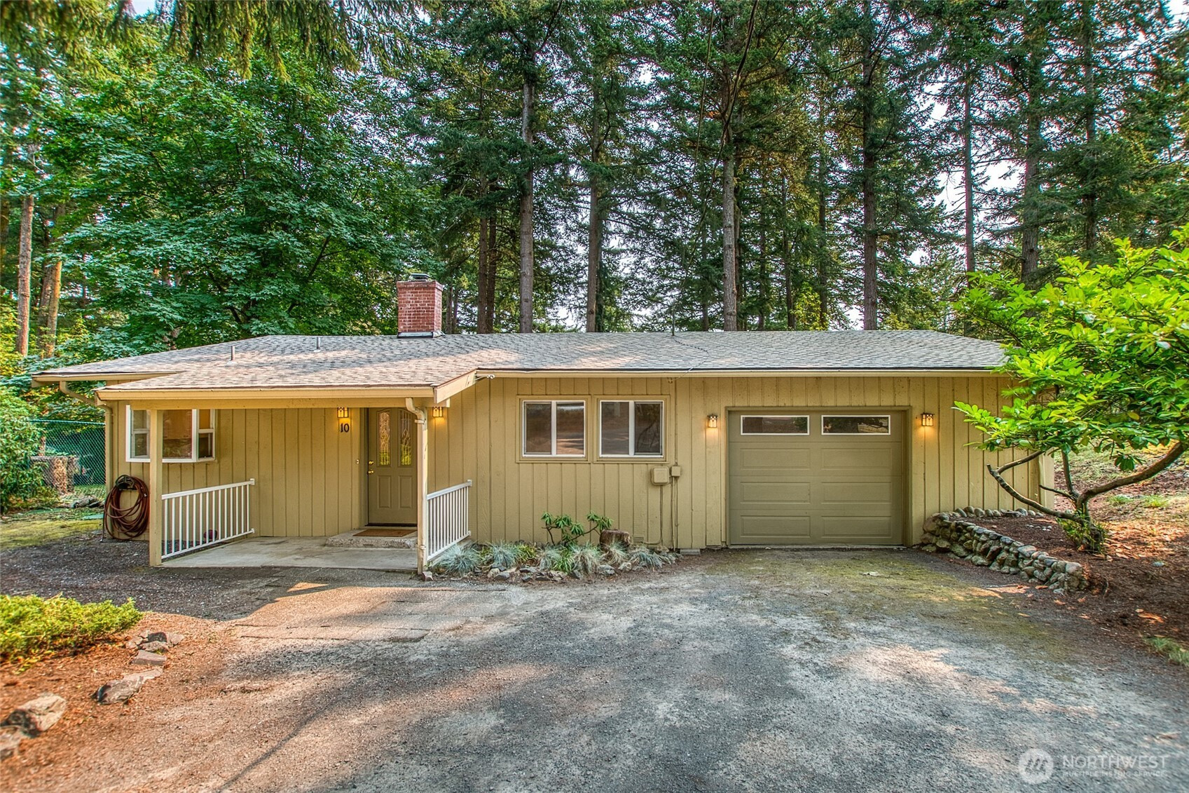 10 Grove Street, Orcas Island, WA 98245