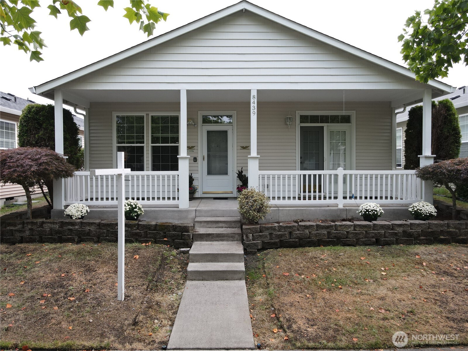 8439 15th Avenue SE, Olympia, WA 98513