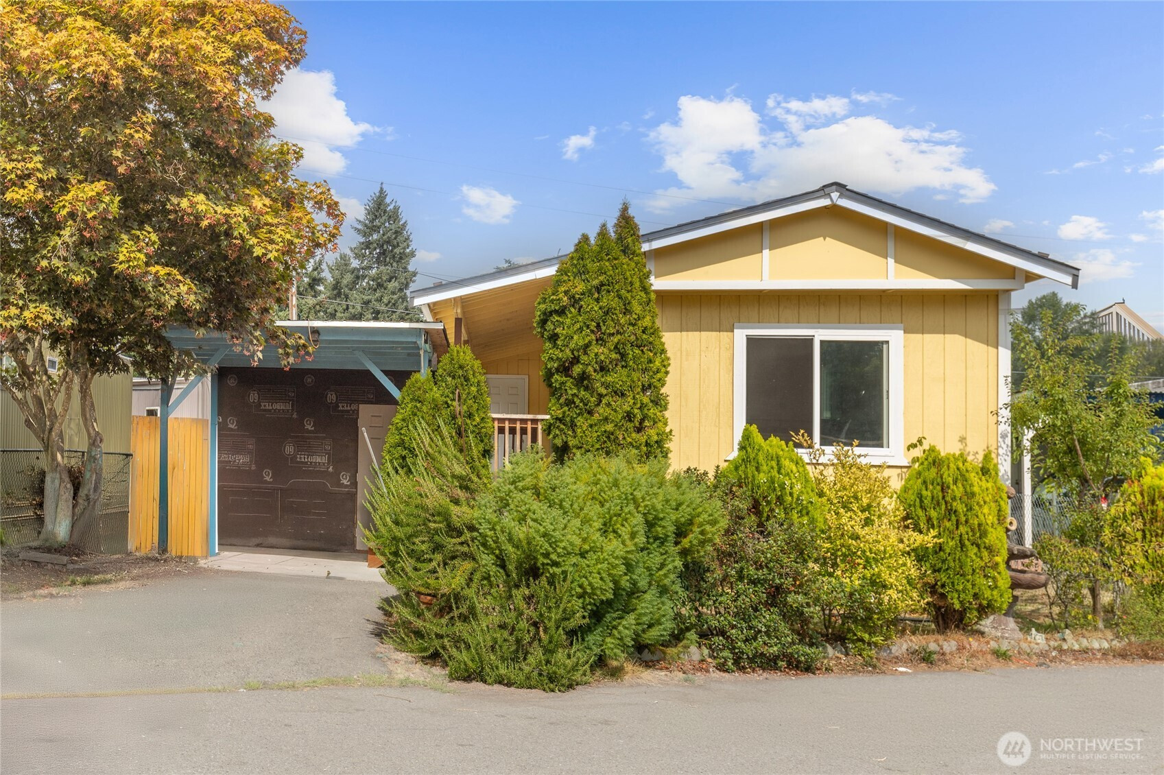 7901 E 57th Street E, Puyallup, WA 98371