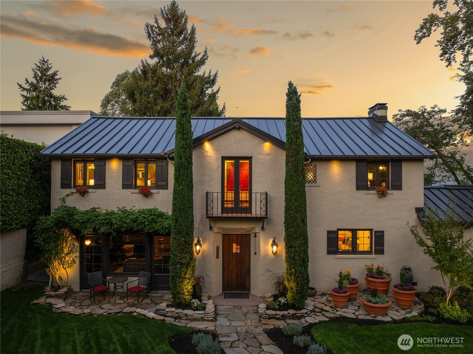 5465 S Othello Street, Seattle, WA 98118