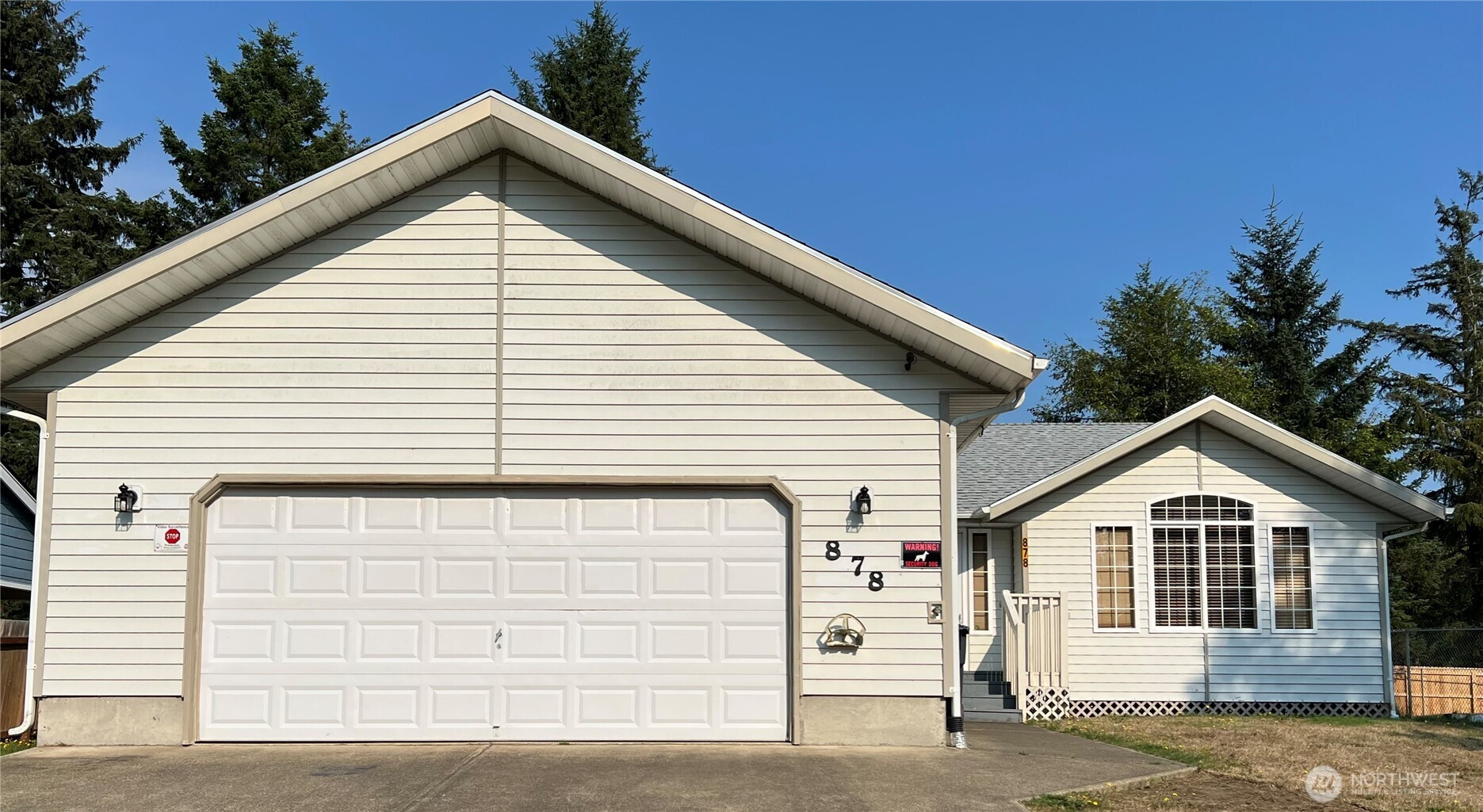 878 Mount Olympus Avenue SE, Ocean Shores, WA 98569