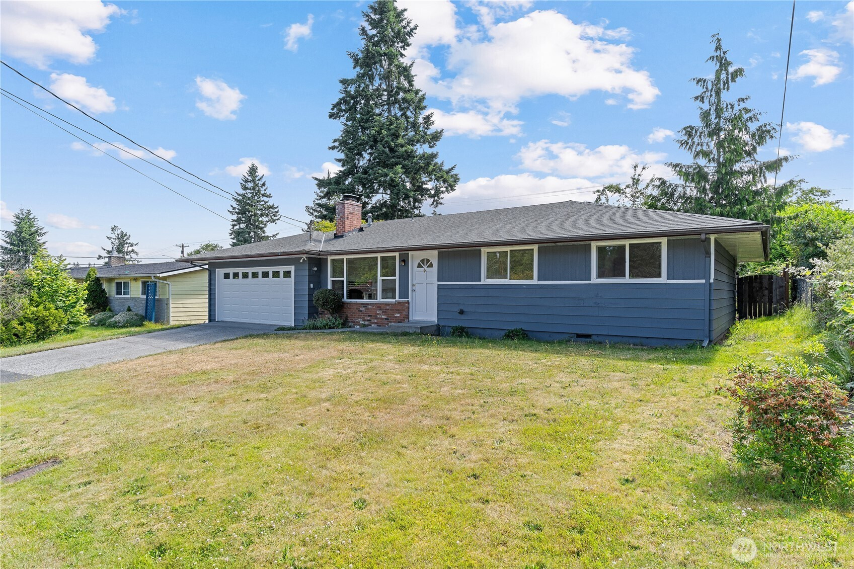 7611 Easy Street, Everett, WA 98203