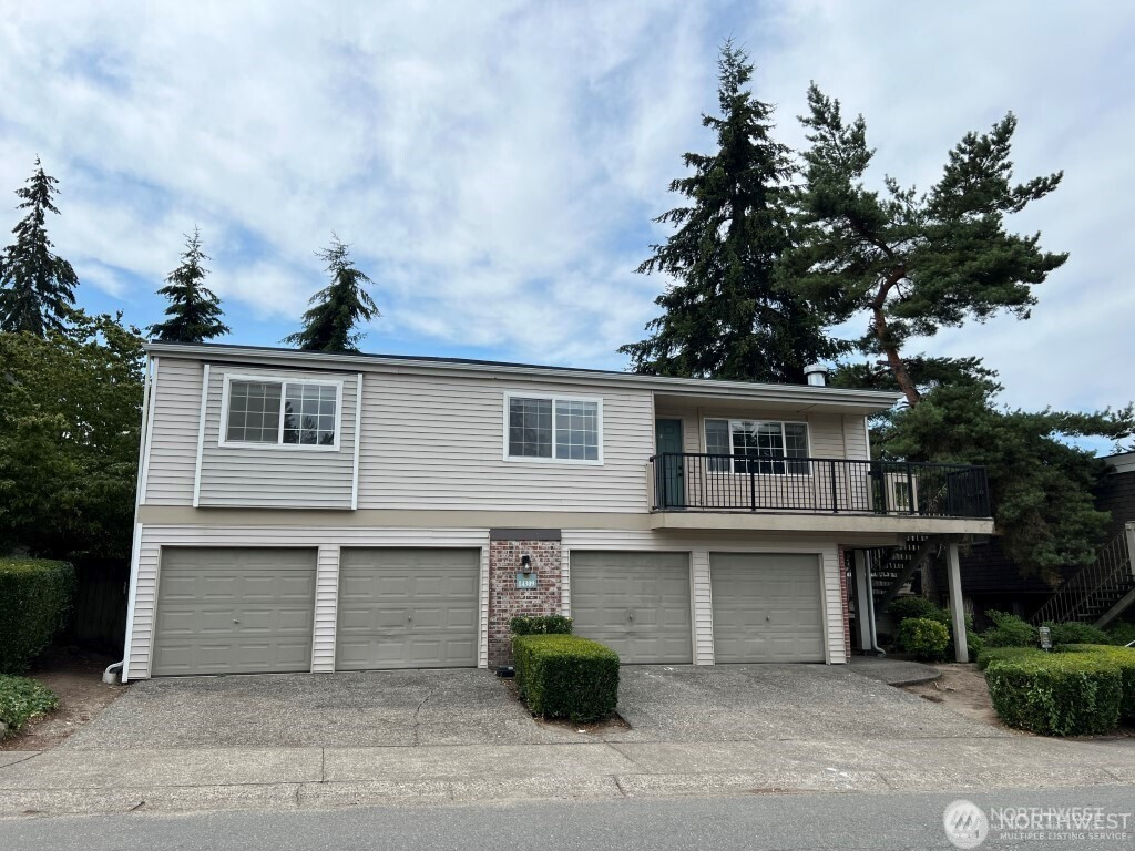 14309 NE 7th Place, Bellevue, WA 98007