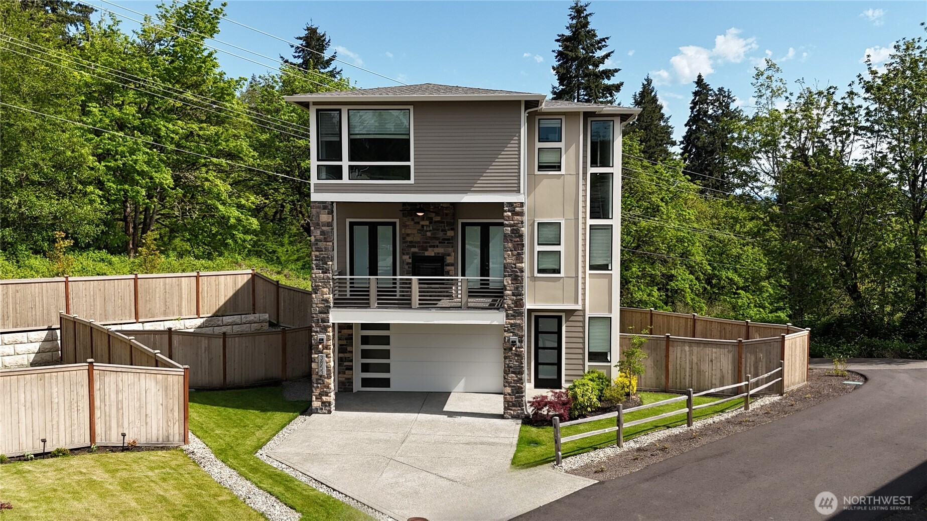 3853 95th Avenue E, Edgewood, WA 98371