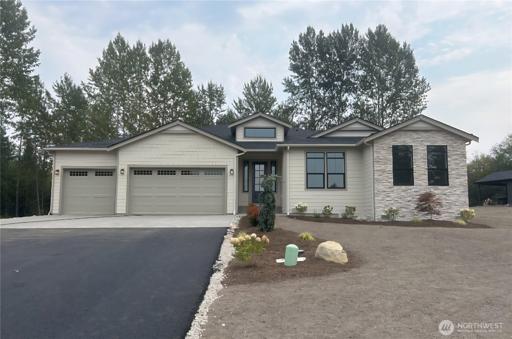 3825 295th Avenue NW, Stanwood, WA 98292