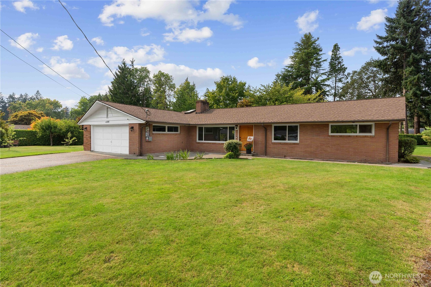 11308 Loma Place SW, Lakewood, WA 98499