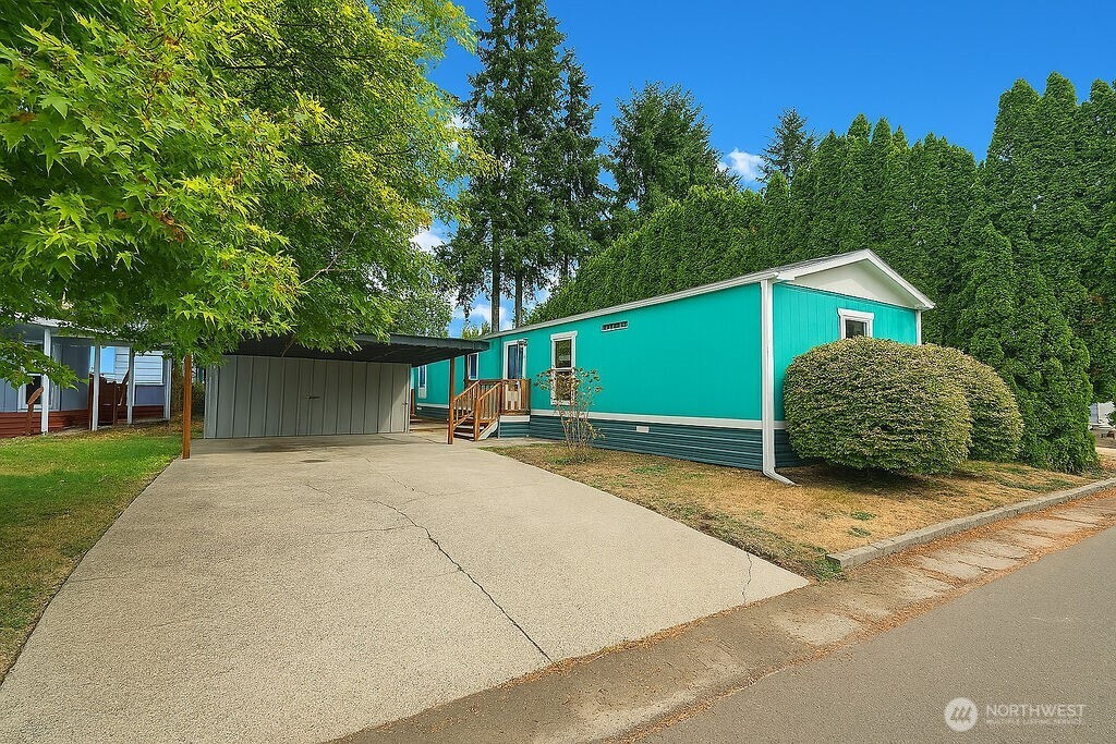 6610 NW Whitney Road, Vancouver, WA 98665