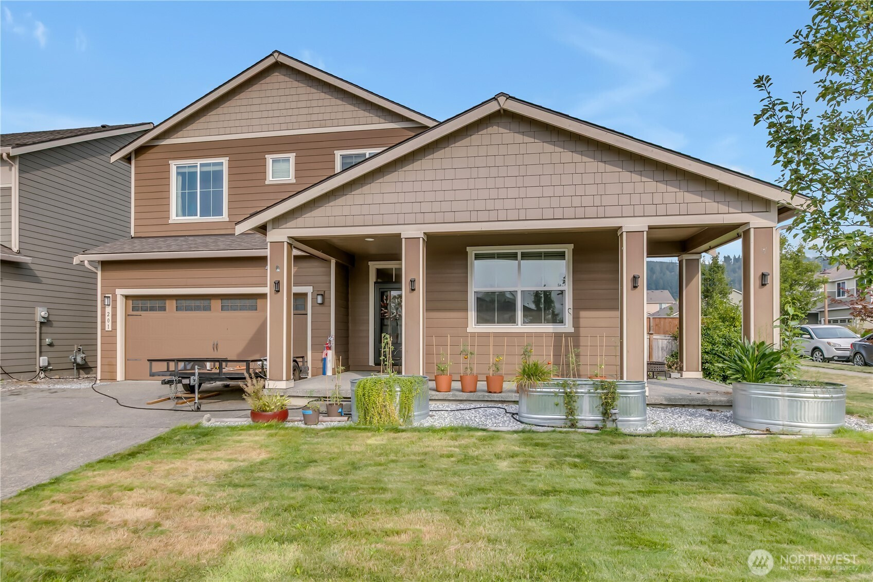 201 Grennan Lane N, Enumclaw, WA 98022