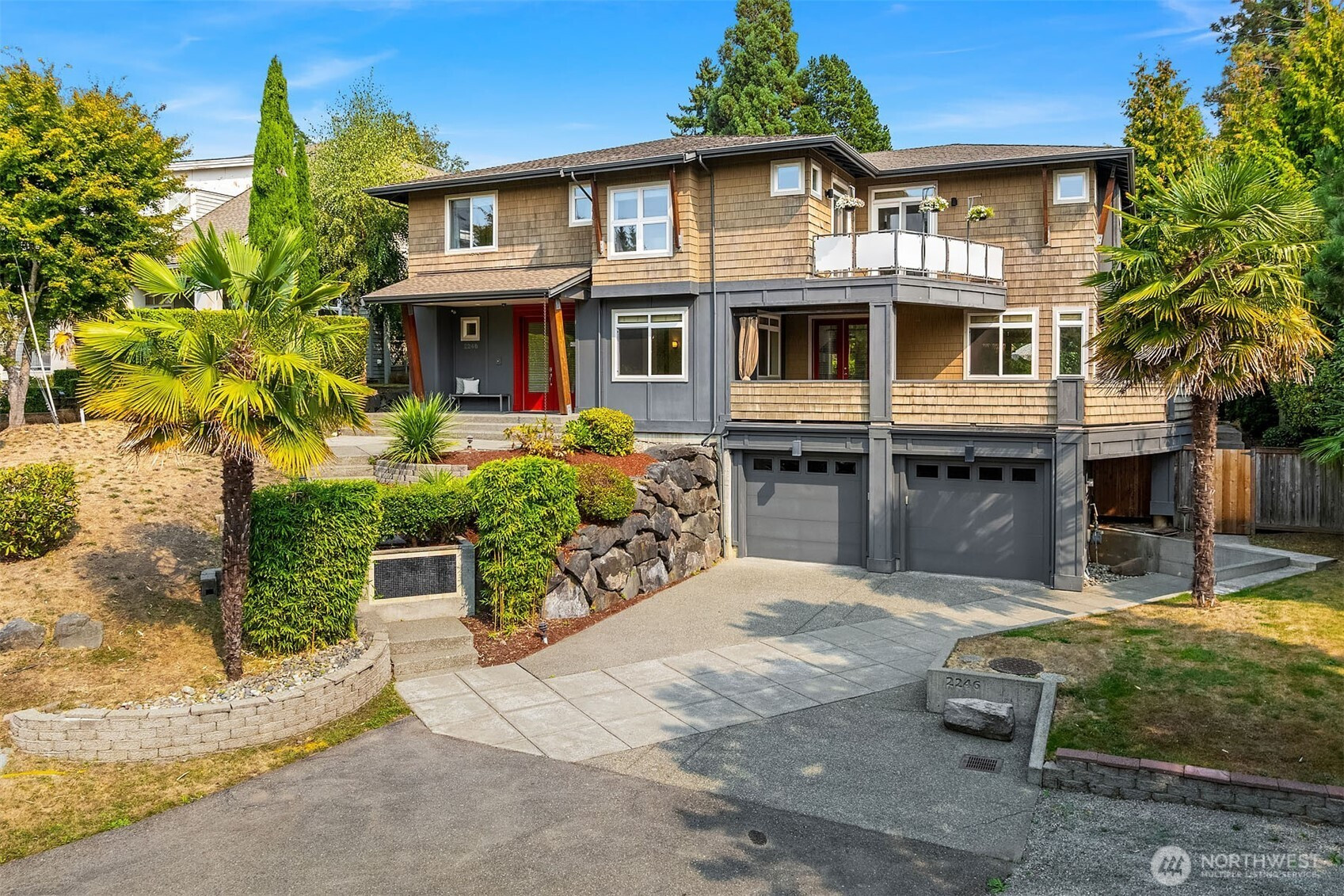 2246 81st Avenue SE, Mercer Island, WA 98040