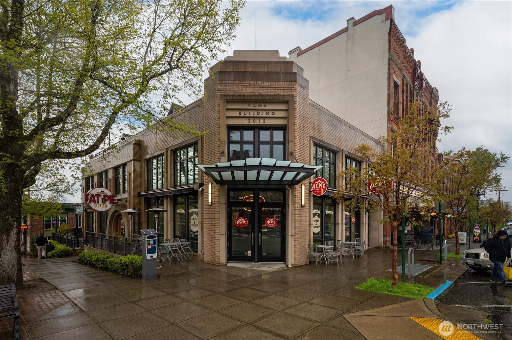 1011 Harris Avenue, Bellingham, WA 98225